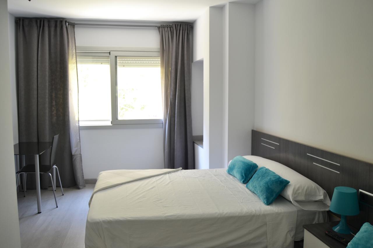 Bed&Breakfast 10 Girona Exterior foto