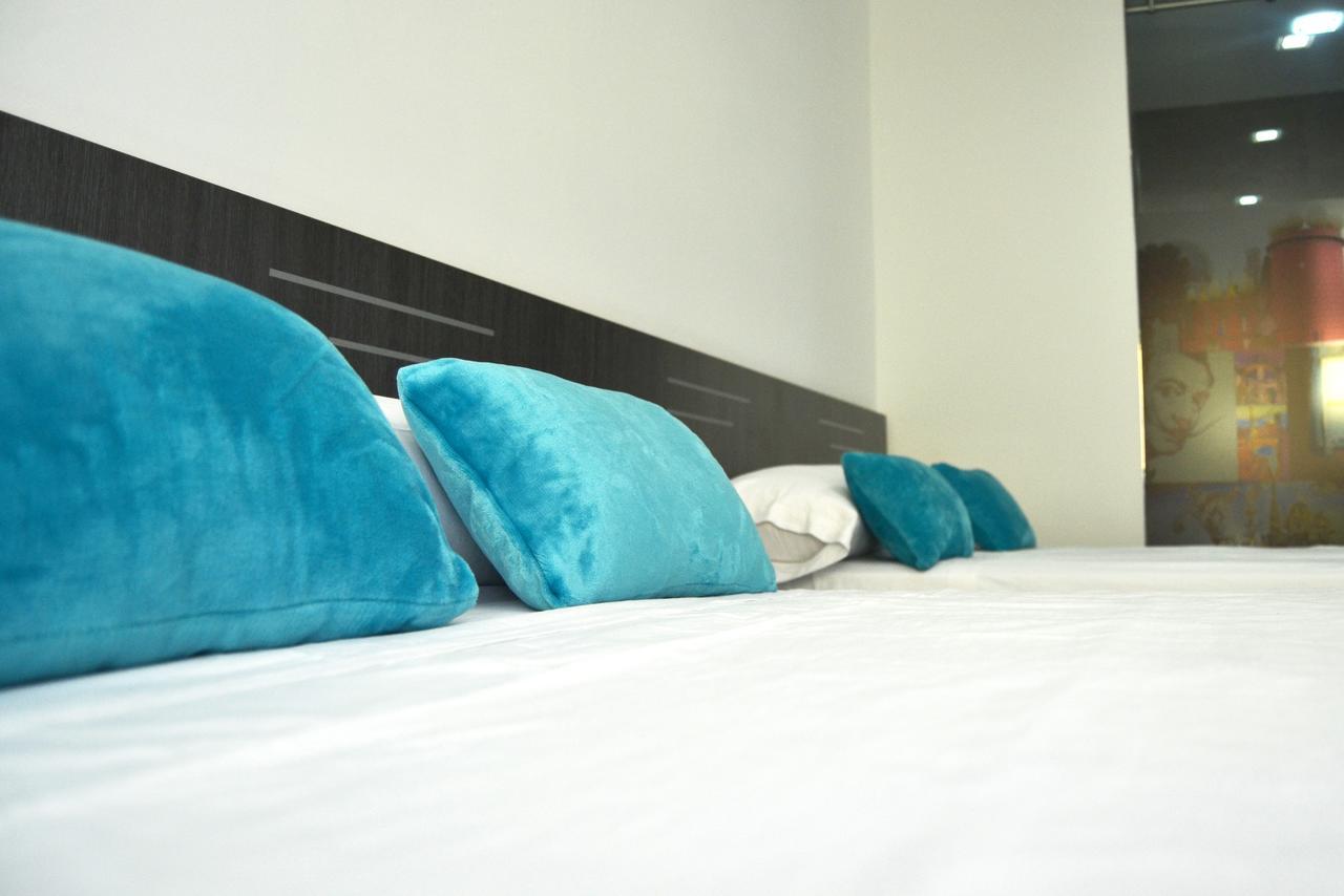 Bed&Breakfast 10 Girona Exterior foto